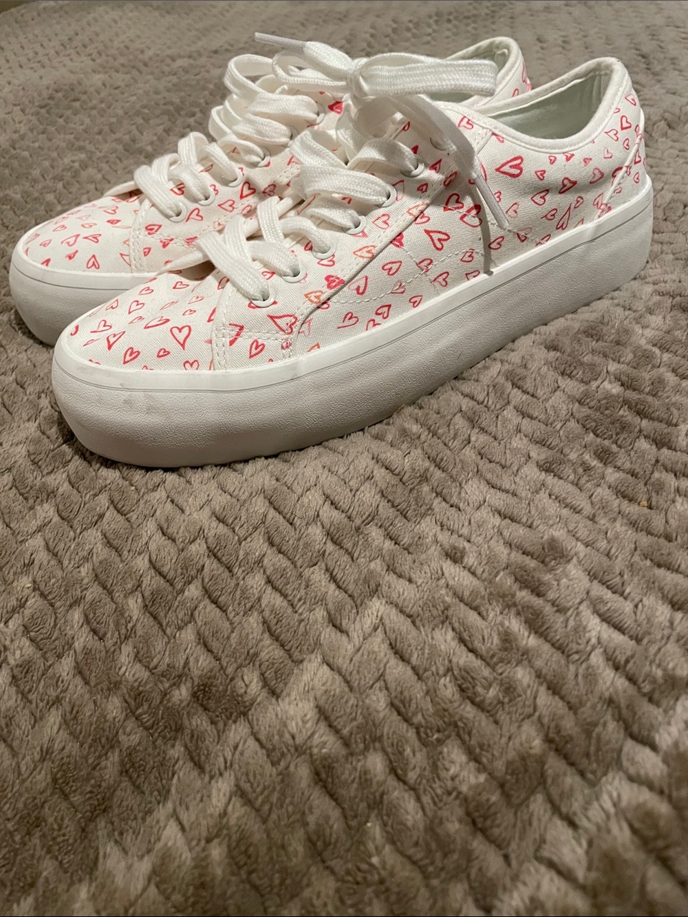 Joie White Sneakers with Pink Heart Print - Picture 7 of 7